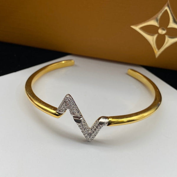 <MAGIC>VOLTE UPSITE DOWN DIAMOND GOLD OPEN BRACELET