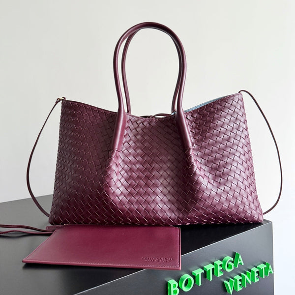 PINACOTECA REVERSIBLE TOTE BAG 43 IN MADDER BROWN LAMBSKIN AND LIGHT BLUE SUEDE