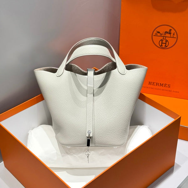 HERMES 25S PICOTIN LOCK 22 IN IVORY CALFSKIN SILVER HARDWARE