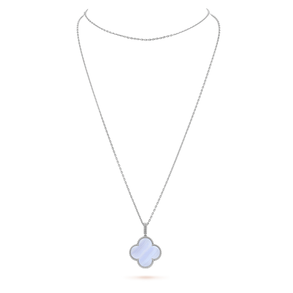 ˇMagic JewelryˇCLOVER SILVER CHALCEDONY BIG CLOVER NECKLACE